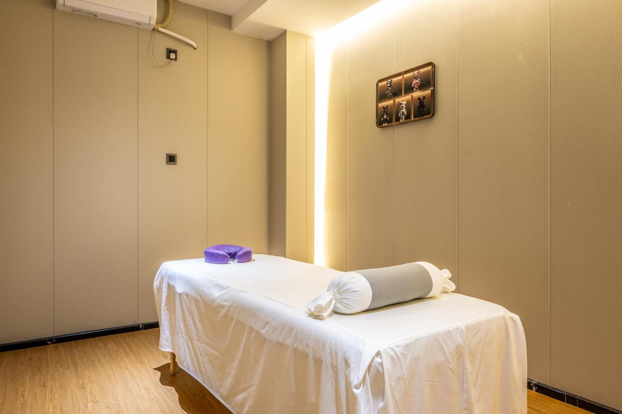 Bole Jing Pin Hotel Сиханоуквил Екстериор снимка
